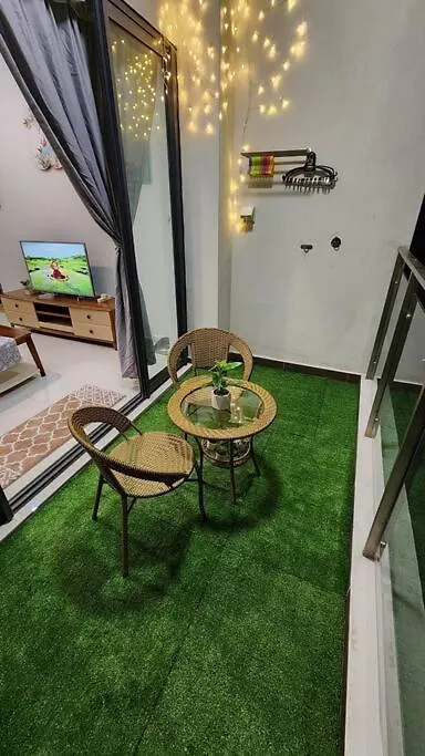 Novi Villa At Danga Bay, Jb City Centre, 2Br, 6 Pax, Wifi Джохор-Бару 0*,